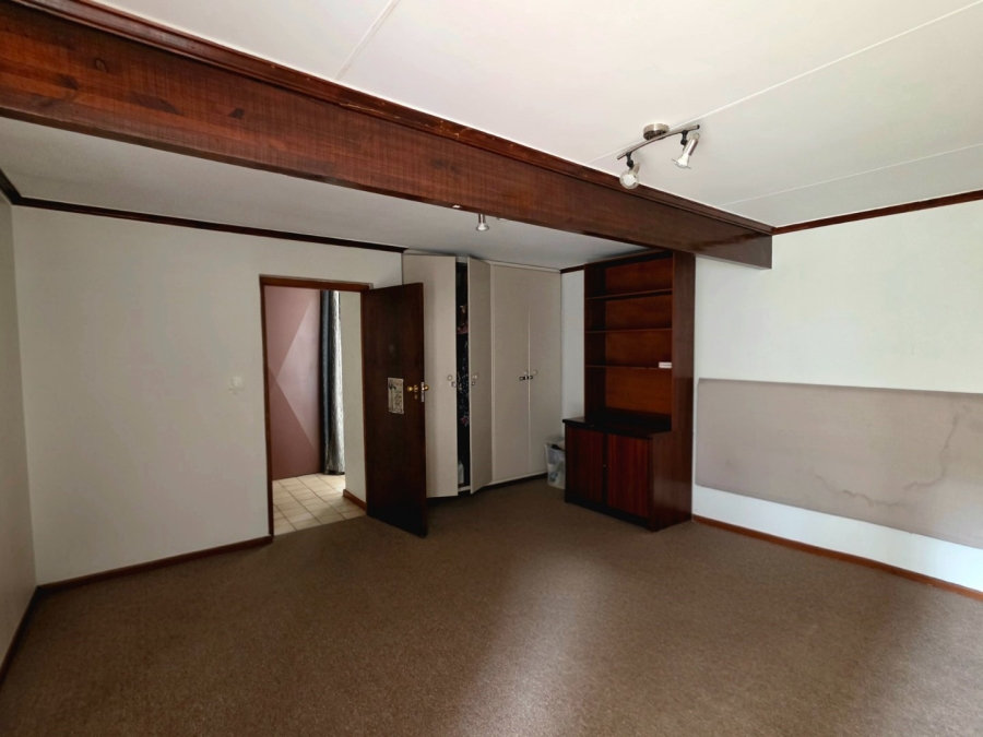 4 Bedroom Property for Sale in Middelpos Northern Cape